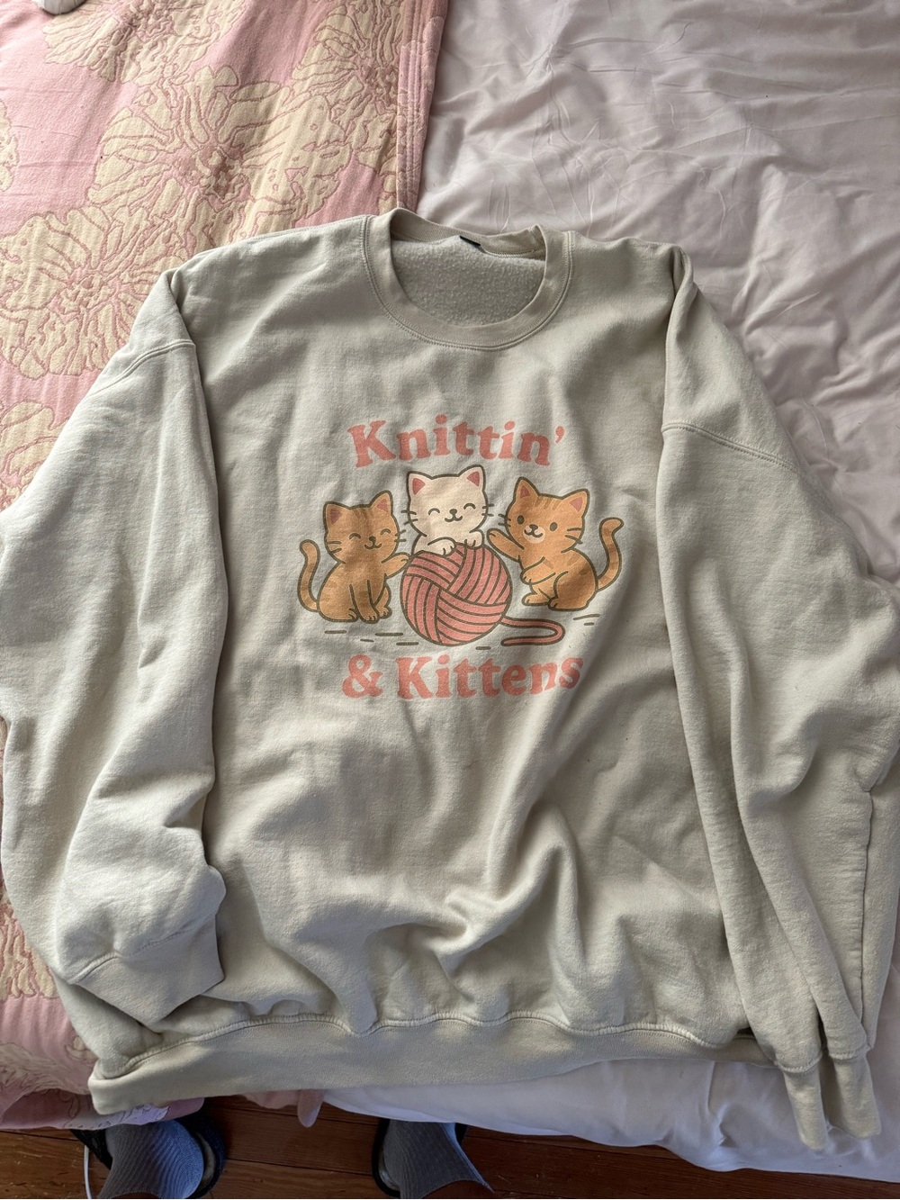 Knittin & kitten crewneck